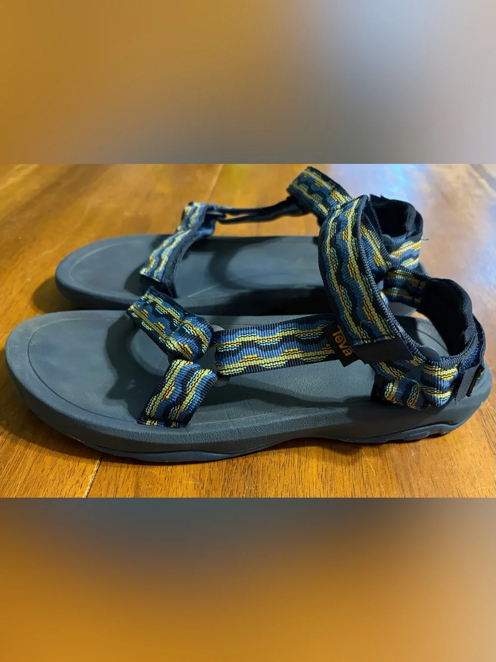 Unisex Teva Youth Big Kid Size 6 Hurricane Xlt 2 Sandal Kishi Dark Blue